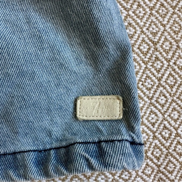 🌟3/$20🌟 7 For All Mankind Girls Denim Ruffle Skirt Overalls Size 24 M - Picture 3 of 8